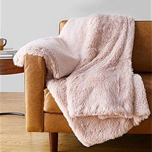 Faux Fur Shaggy Soft Cuddly Sherpa Throw Blanket